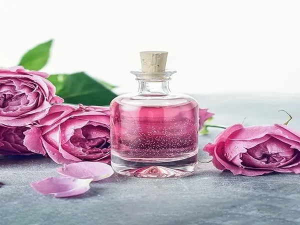 قیمت خرید اسانس گل محمدی + راهنمای استفاده